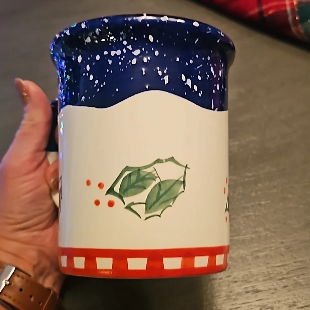 Smucker's Collector Mug Christmas 2001 vintage Farmhouse Holly Navy White Red Gn - Picture 6 of 10